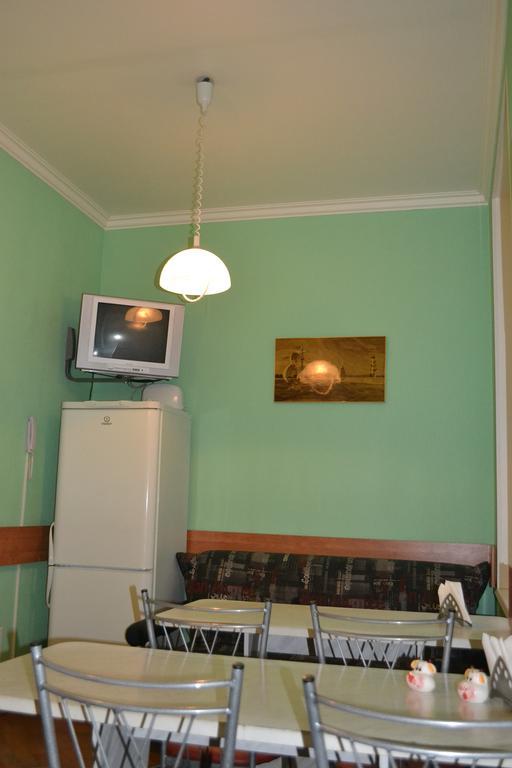 Solo Na Liteynom Prospekte Hotel Санкт Петербург Стая снимка